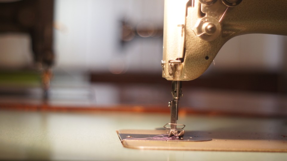 industrial Pfaff 138, antique white, antique pfaff 130 in our workshop